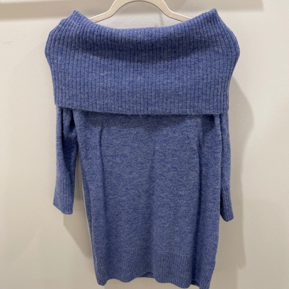 Wilfred Dresses & Skirts - Wilfred free | Aritzia | Off Shoulder Dress | XS